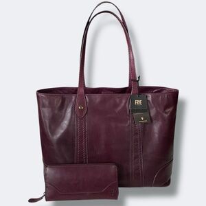 RARE FRYE Concord Purple Leather Shopper Tote Matching Wallet NWT Dustbag